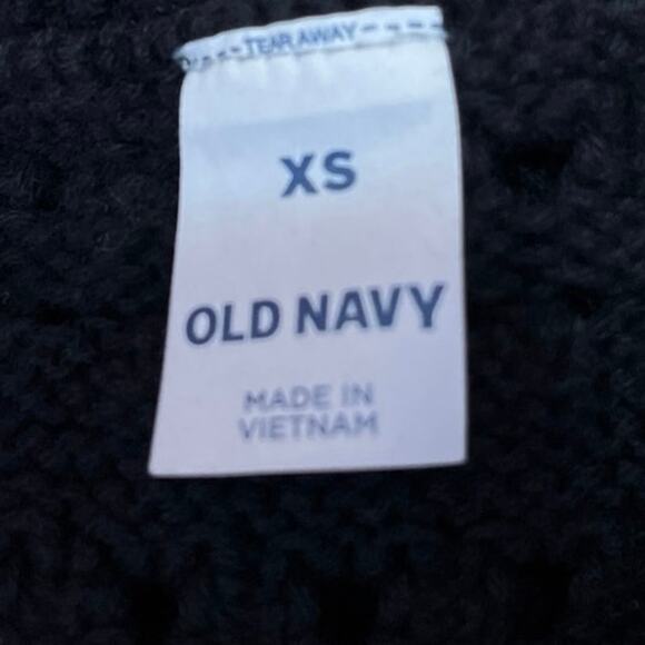 Old Navy Women's Black Crochet Knit Sleeveless Tank Crop Sweater Vest Top Sz XS - Picture 4 of 5